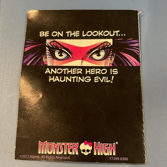 MONSTER HIGH DOLL Clawdeen Wolf Wonder Ghoul Diary RARE - Picture 3 of 4